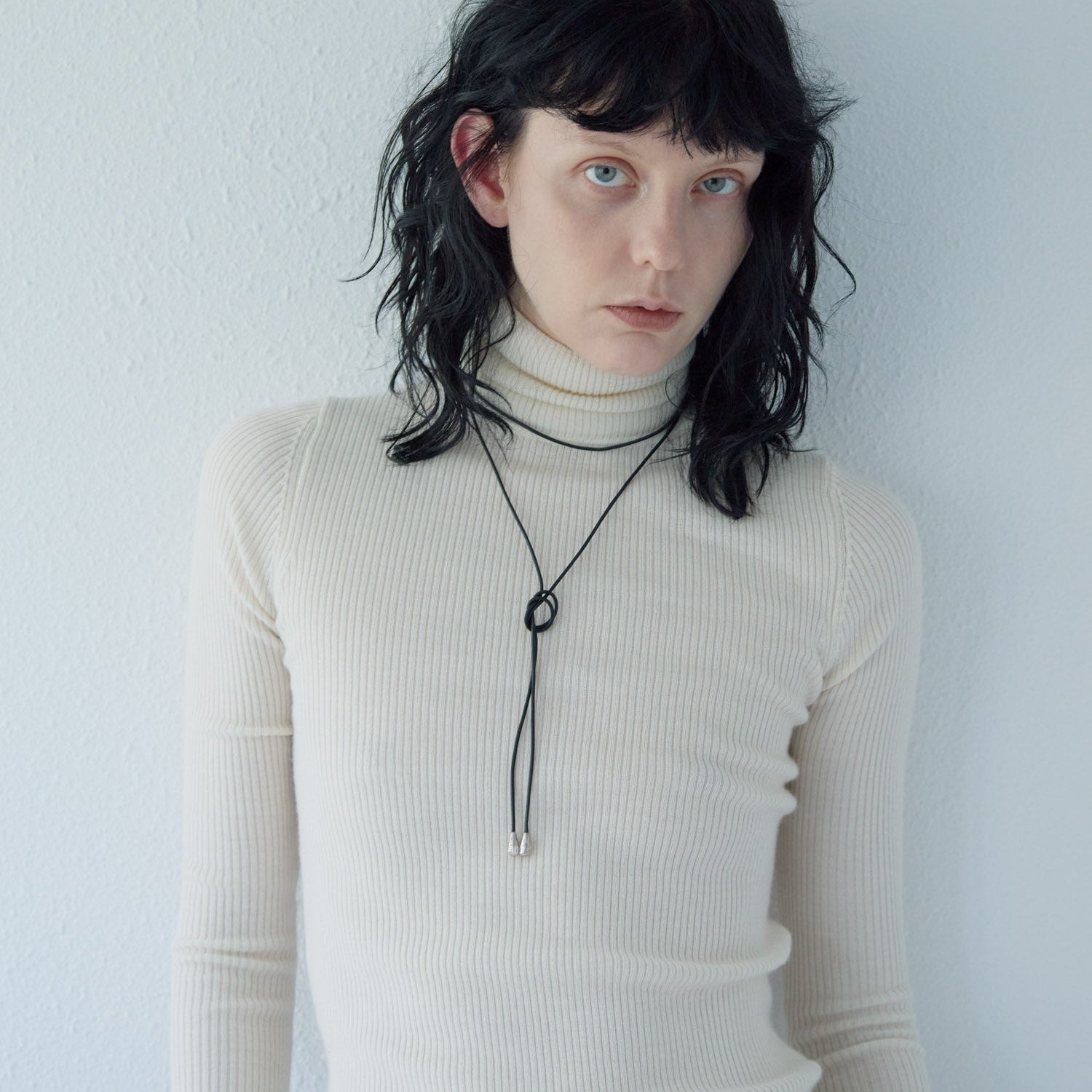LEATHER CORD NECKLACE