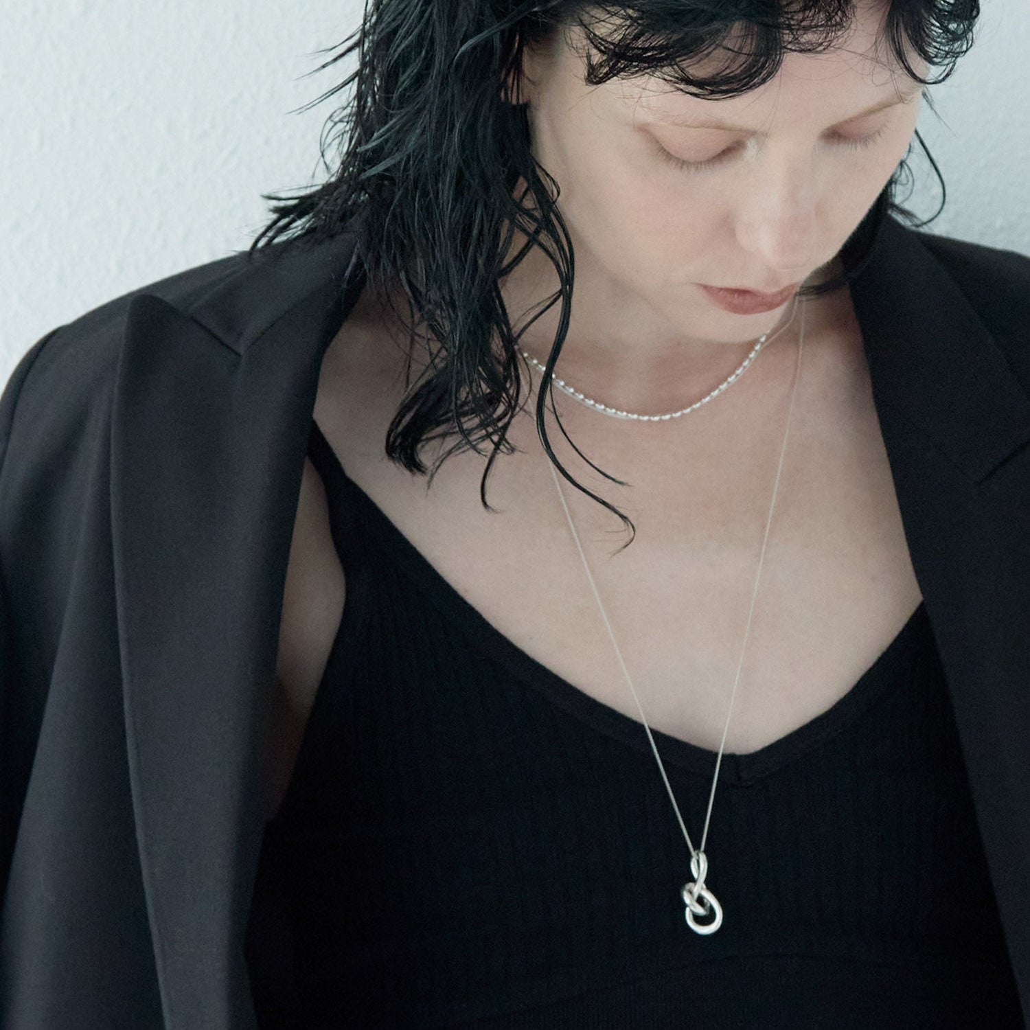 OKOME NECKLACE