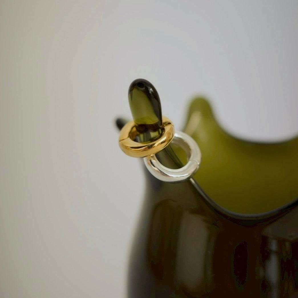 SIMPLE HOOP GOLD CUFF