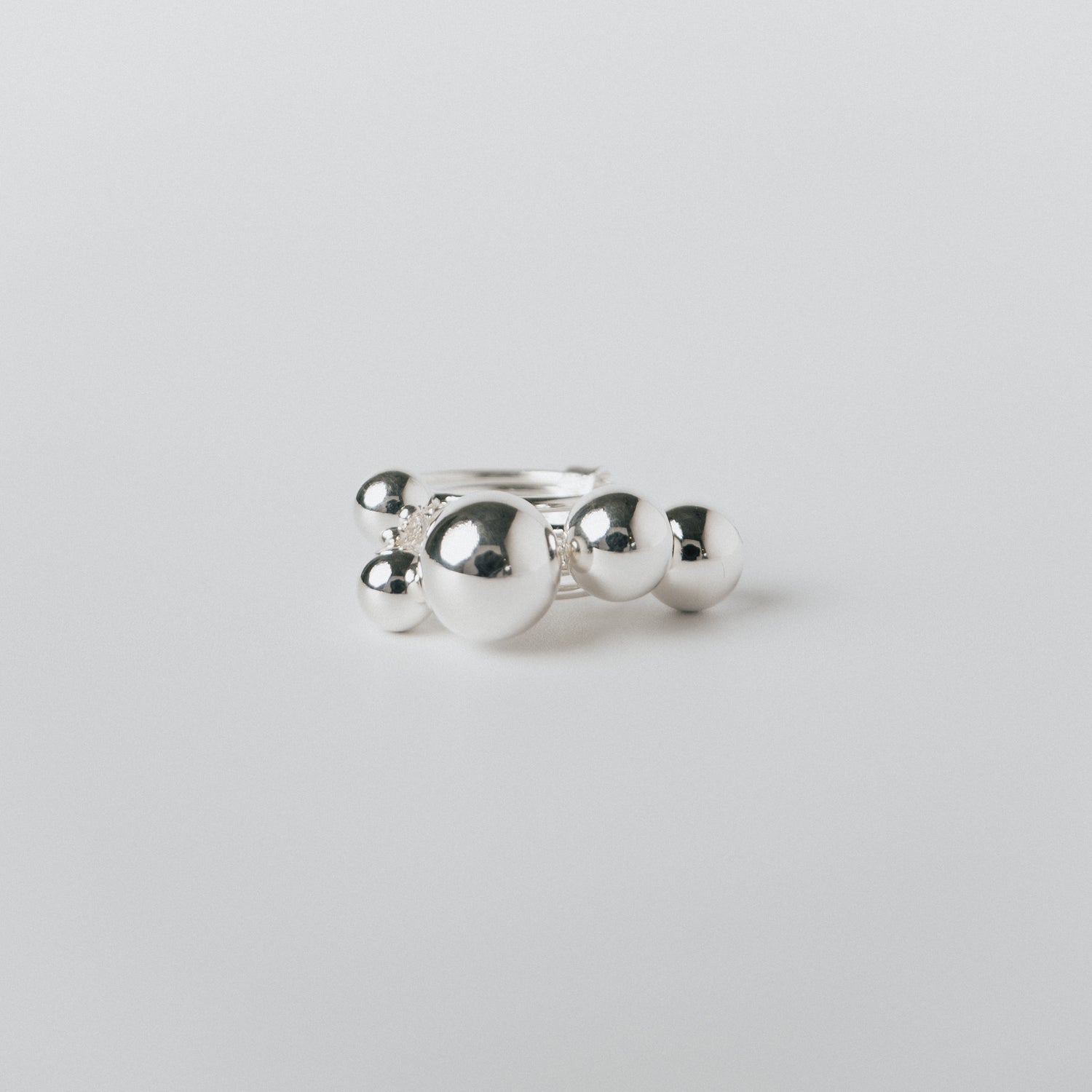 FIVE BALL RING