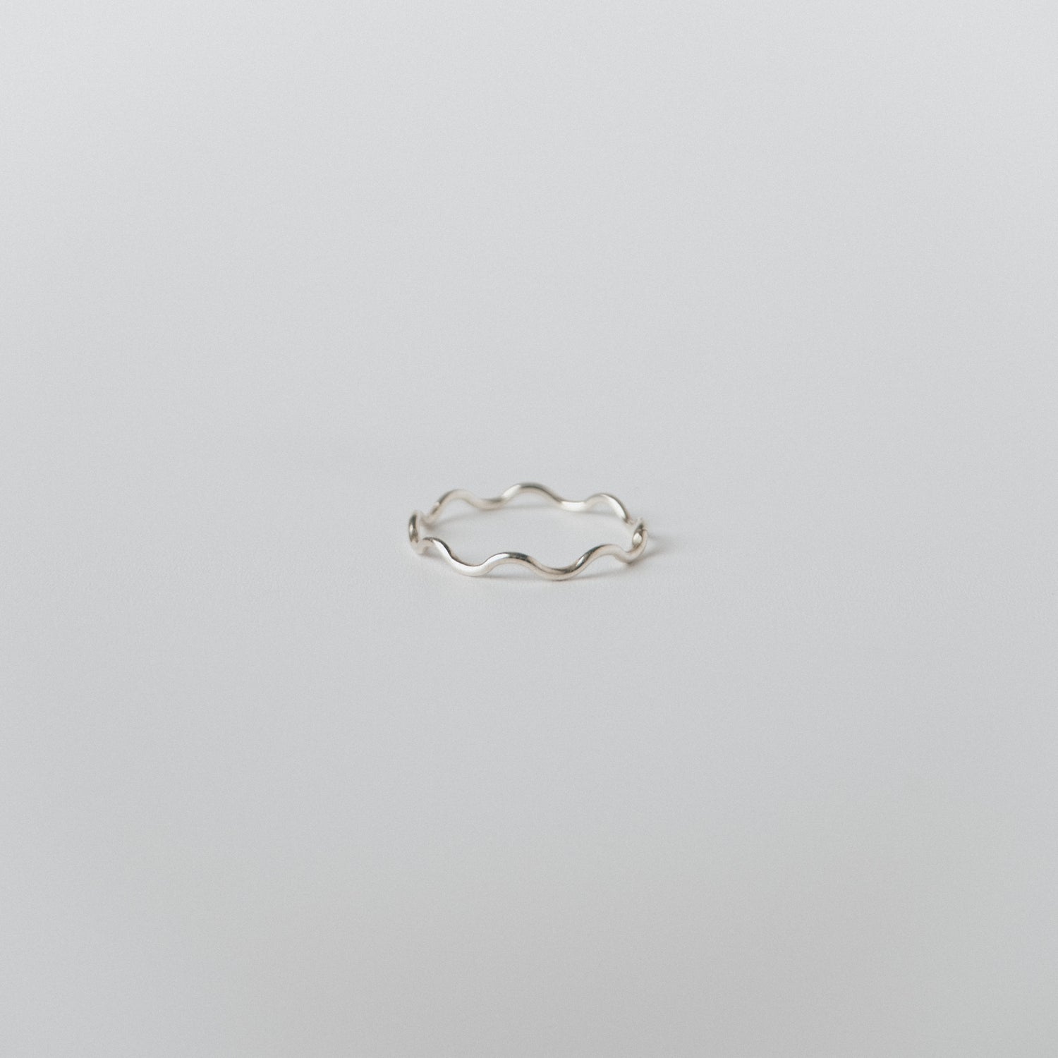 WAVE THIN RING