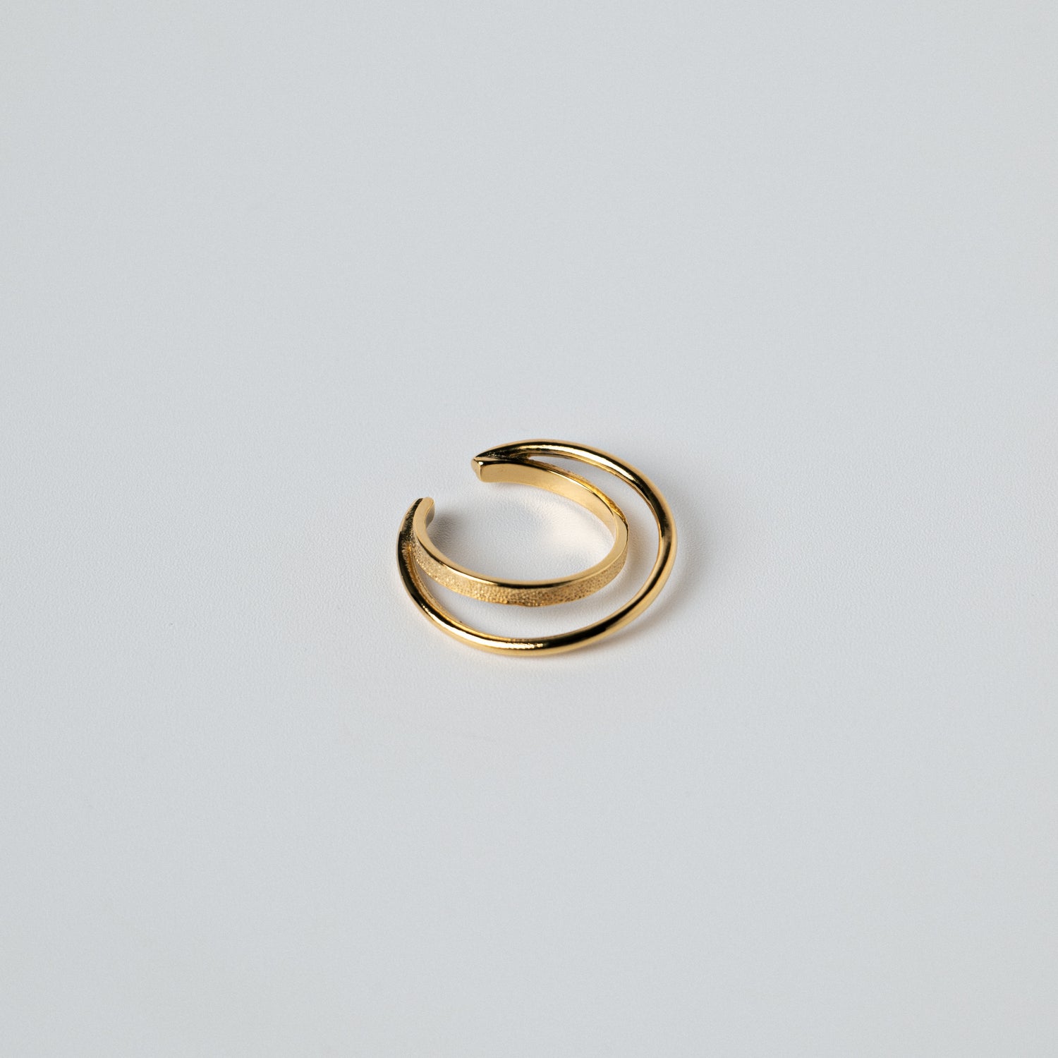 W LINE EAR CUFF / RING / GOLD