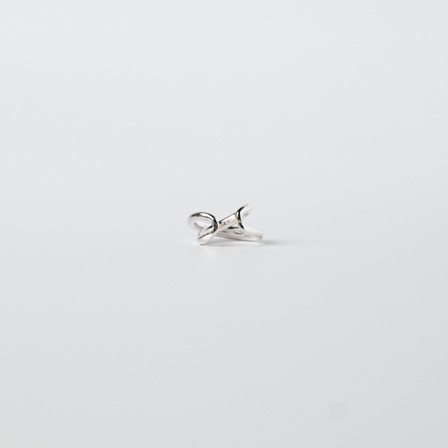 DISTORTED EAR CUFF