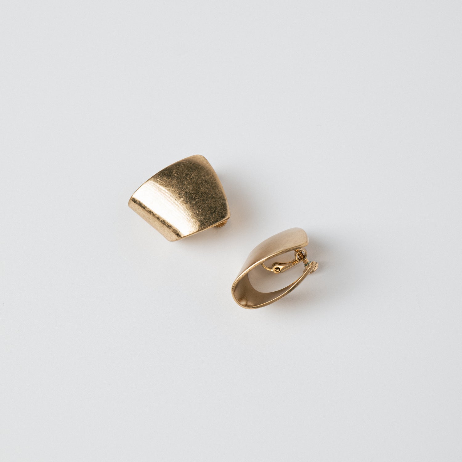 ORIGAMI EARRING / GOLD