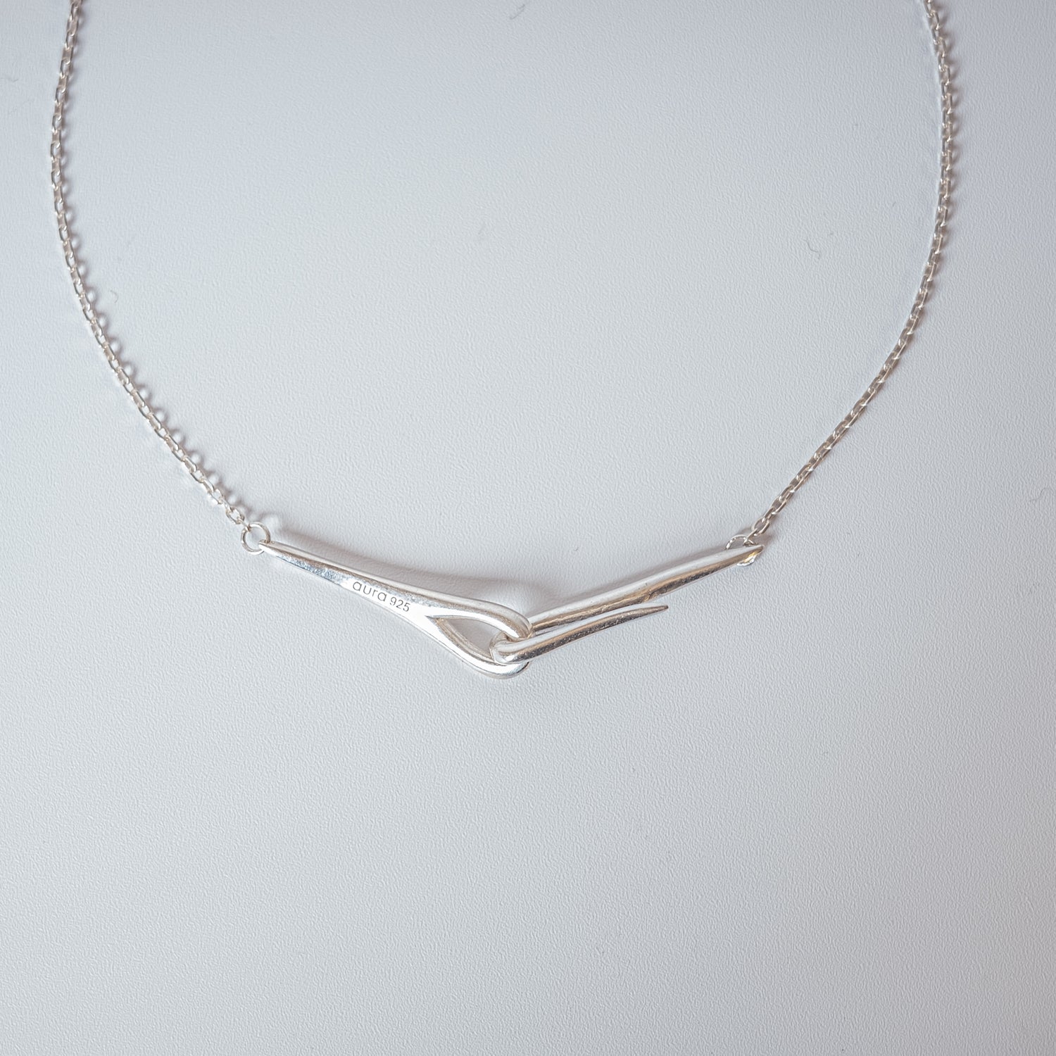 KEY HOOK NECKLACE