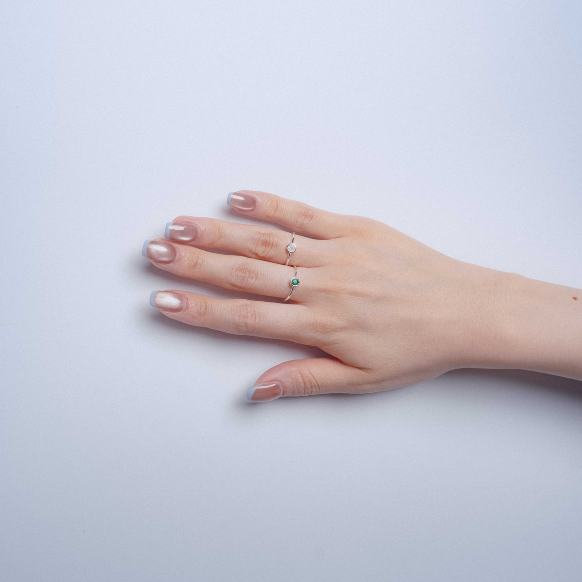 SMALL RAINBOW MOONSTONE RING