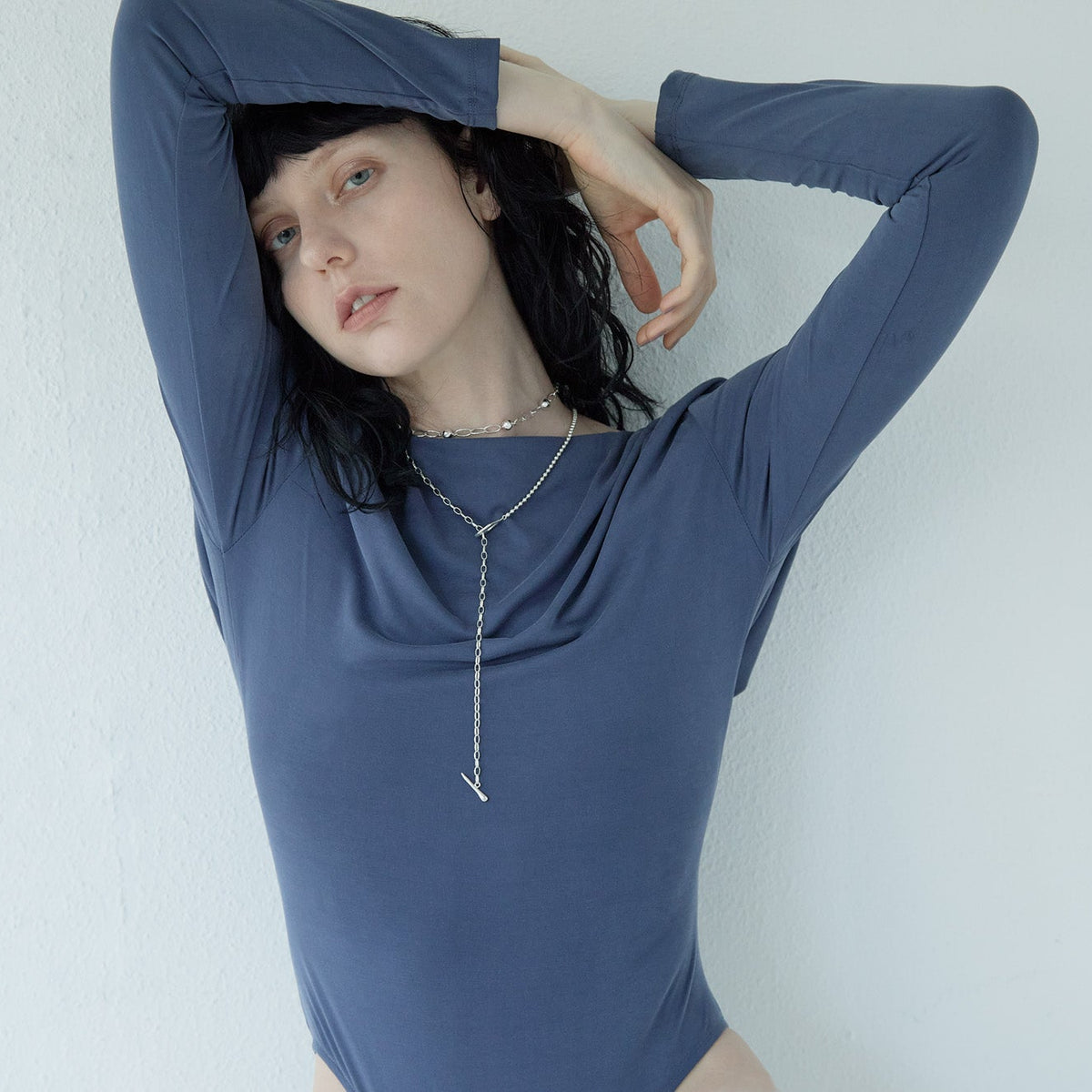 LARIE TEETH ASYMMETRY NECKLACE