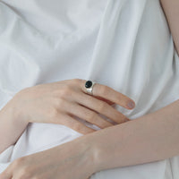ONYX STONE RING