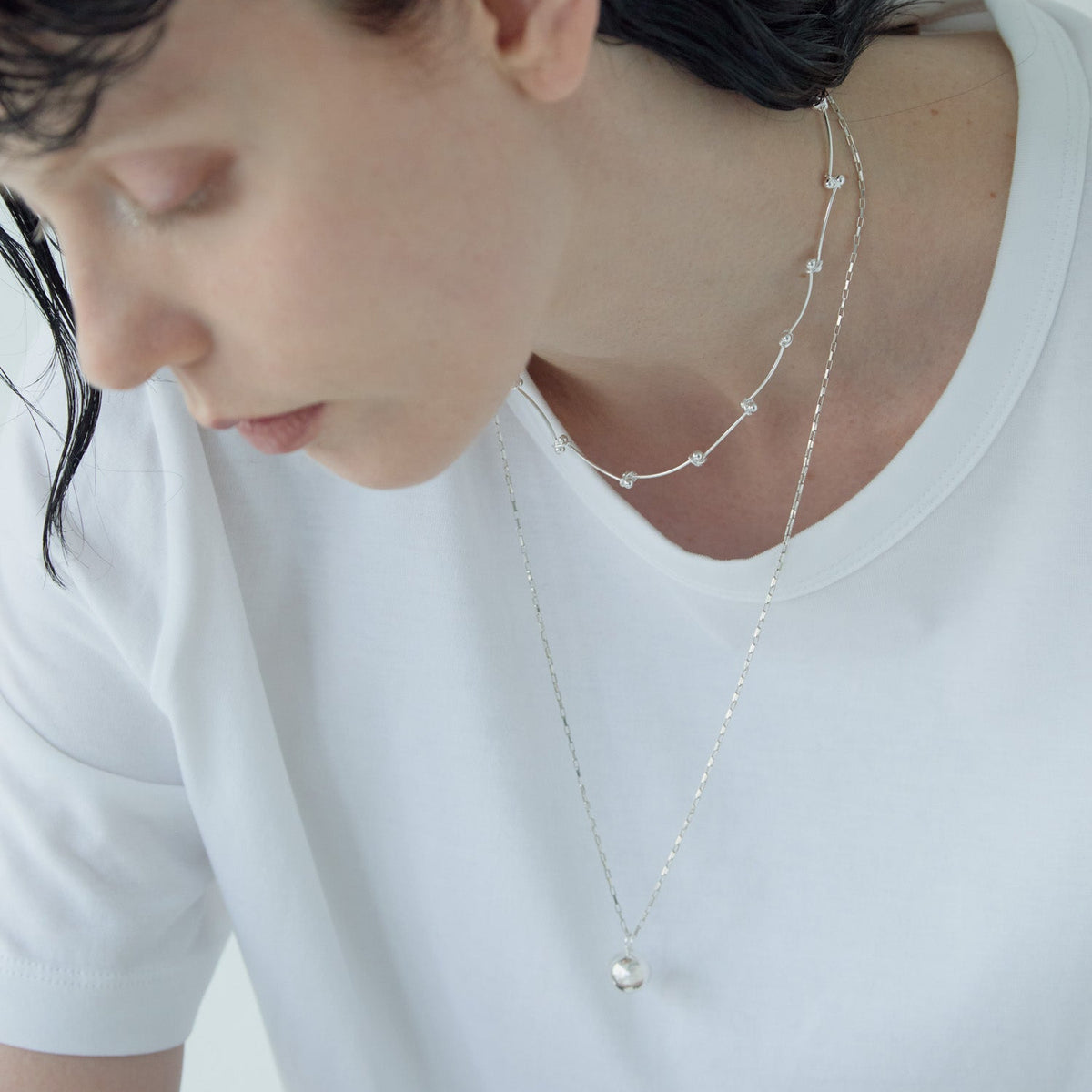 BALL LONG NECKLACE