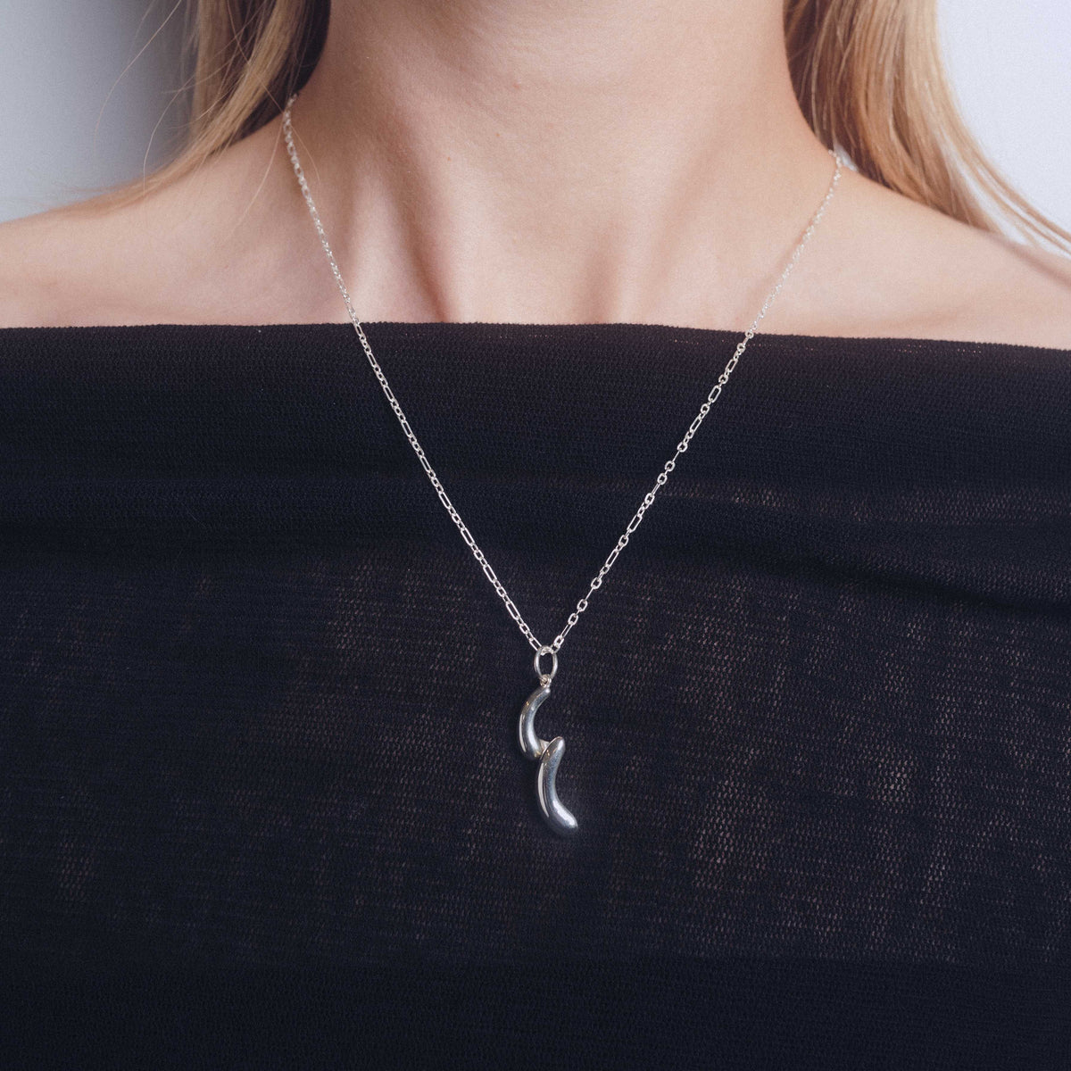 TORNADO NECKLACE