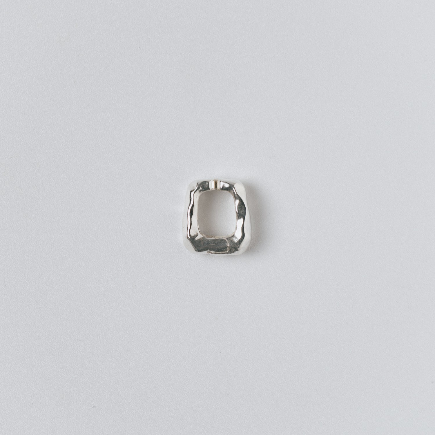 凸凹 HOOP EAR CUFF/ EARRING