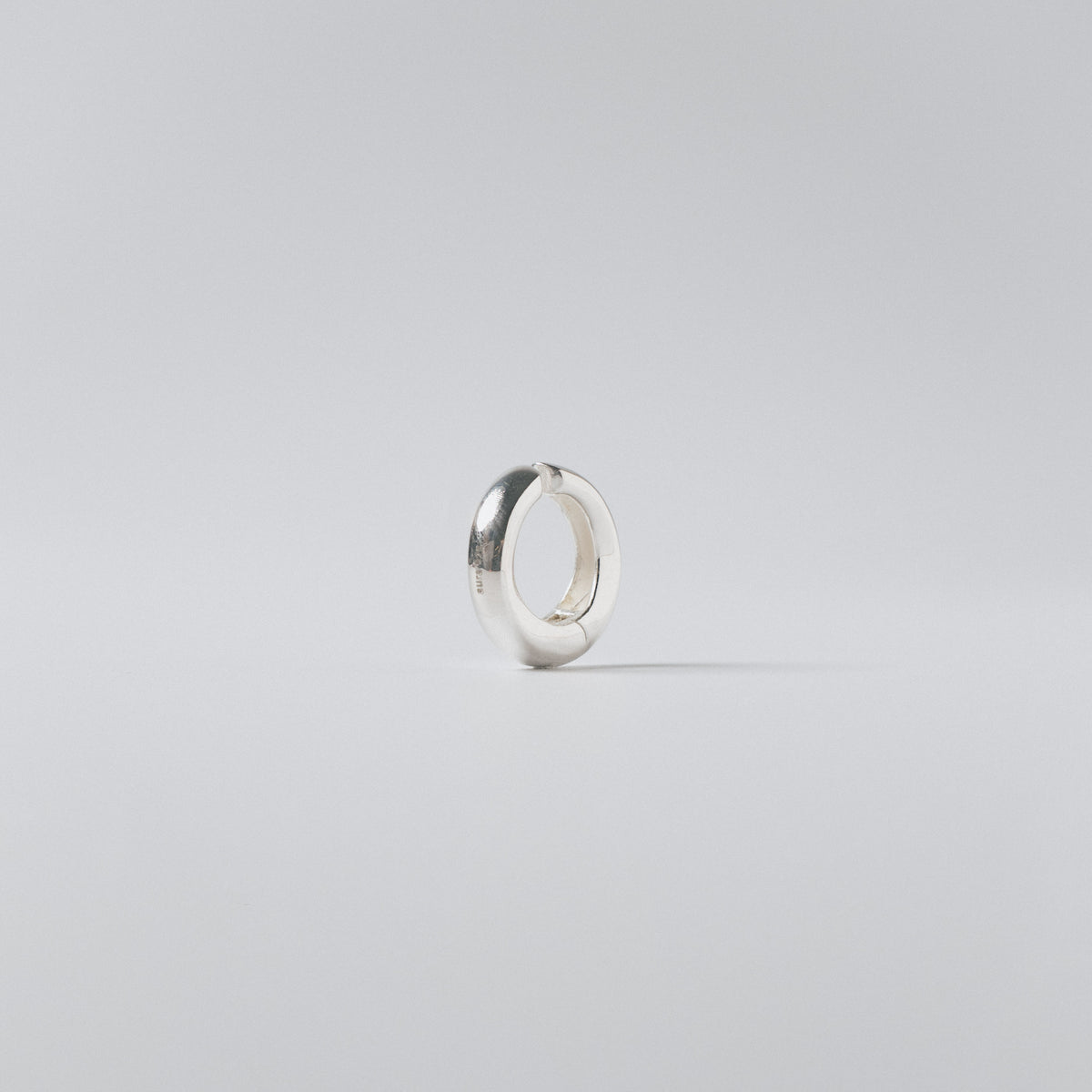 SIMPLE HOOP SILVER CUFF
