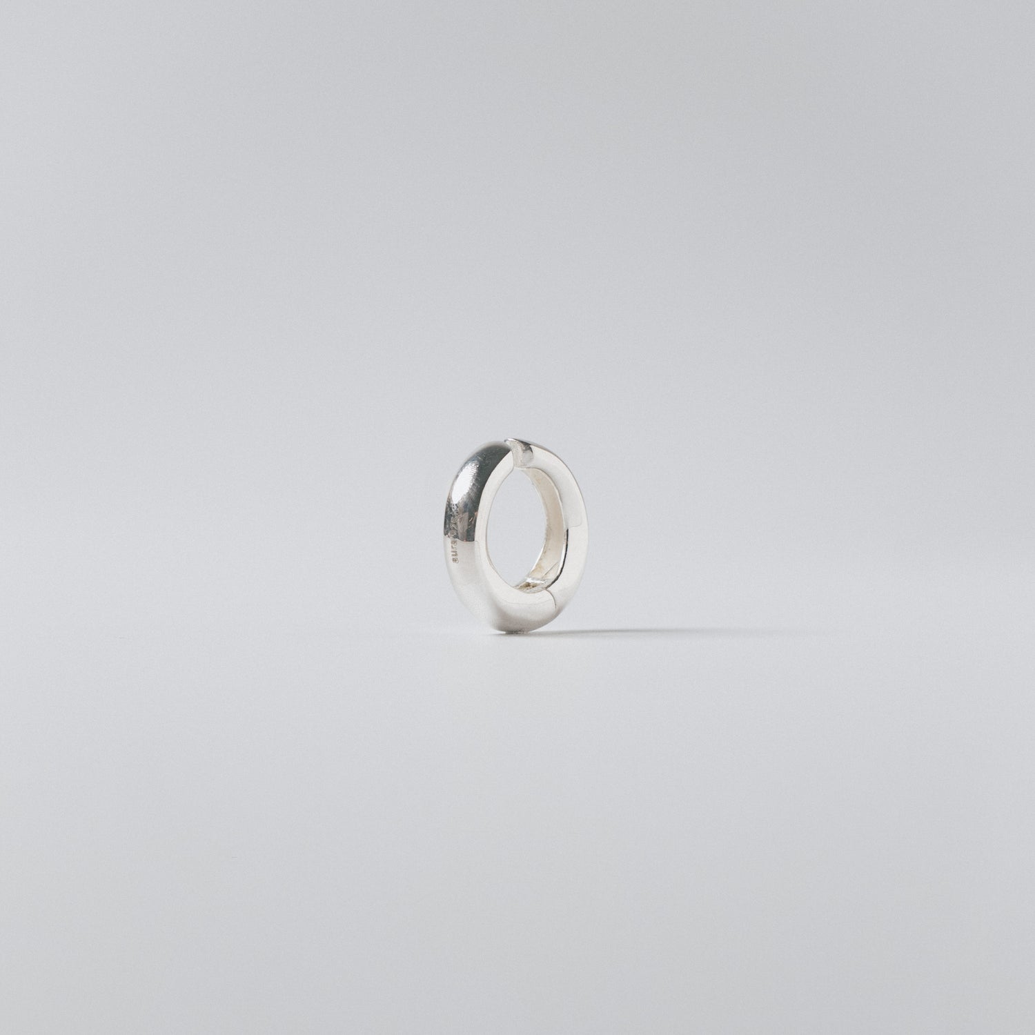 SIMPLE HOOP SILVER CUFF