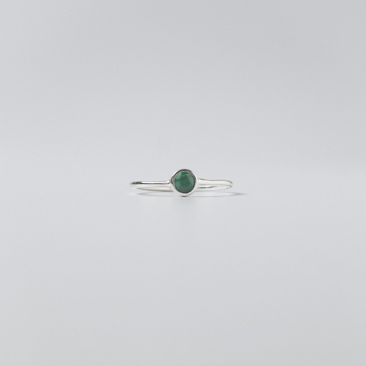 SMALL MALACHITE RING