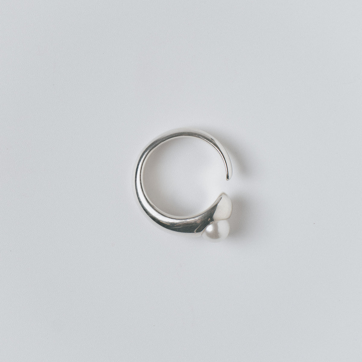 CLOUDY PEARL RING