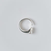 CLOUDY PEARL RING