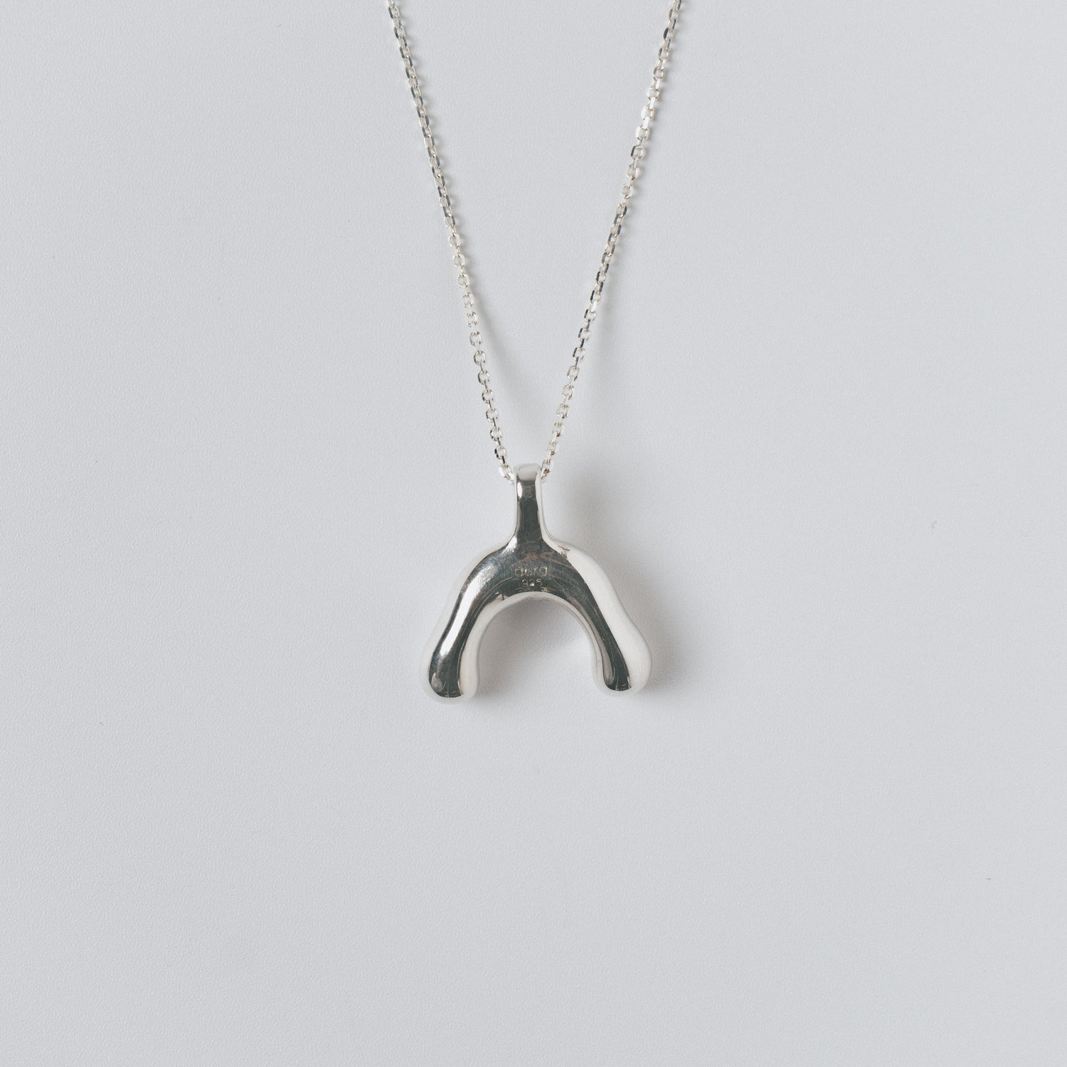 CLOUDY PEARL NECKLACE