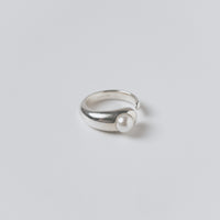 CLOUDY PEARL RING