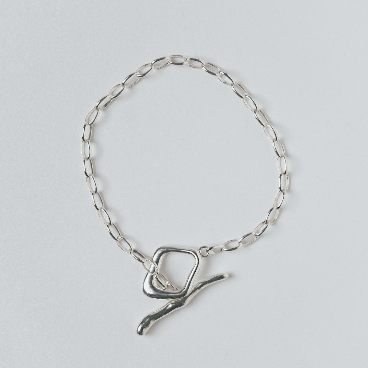 OVAL CHAIN LARIAT BRACELET