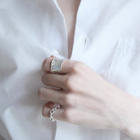 THICK CHAIN PINKY RING