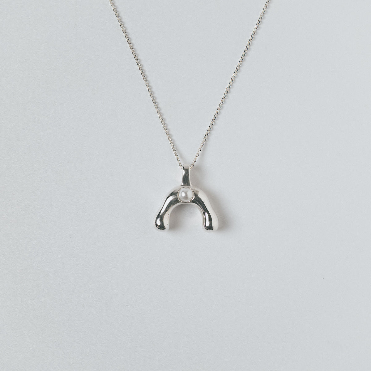 CLOUDY PEARL NECKLACE