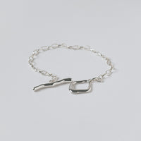 OVAL CHAIN LARIAT BRACELET