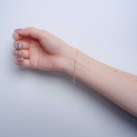 THIN CHAIN BRACELET