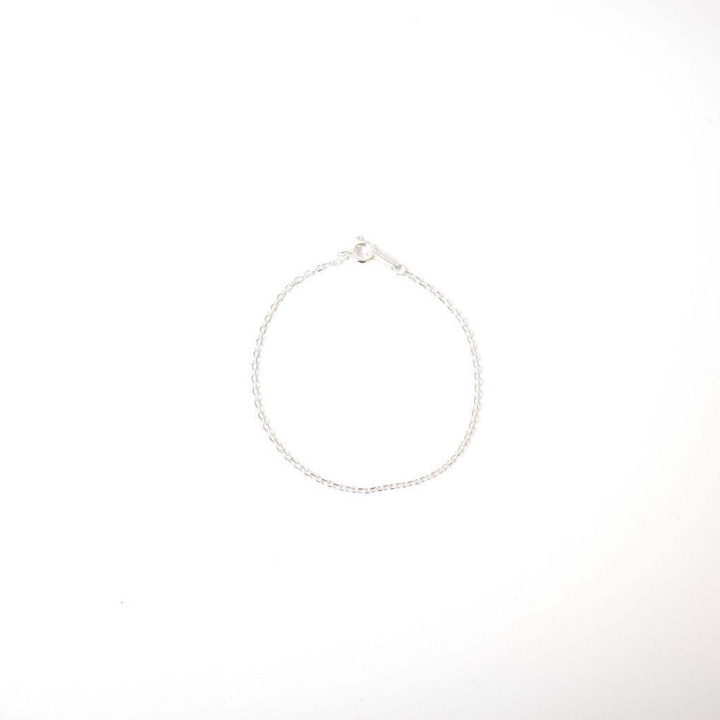 THIN CHAIN BRACELET