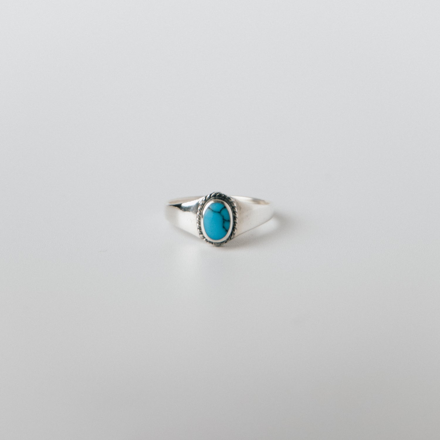 SMALL TURQUOISE RING