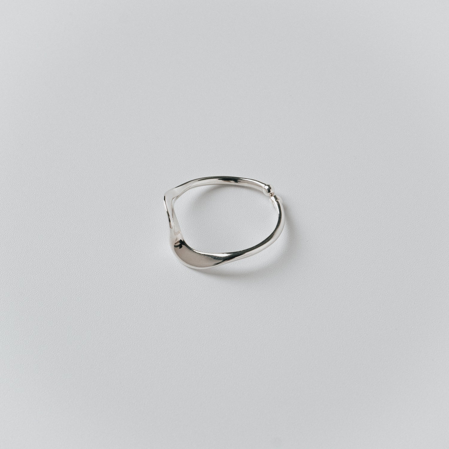 CURVE RING