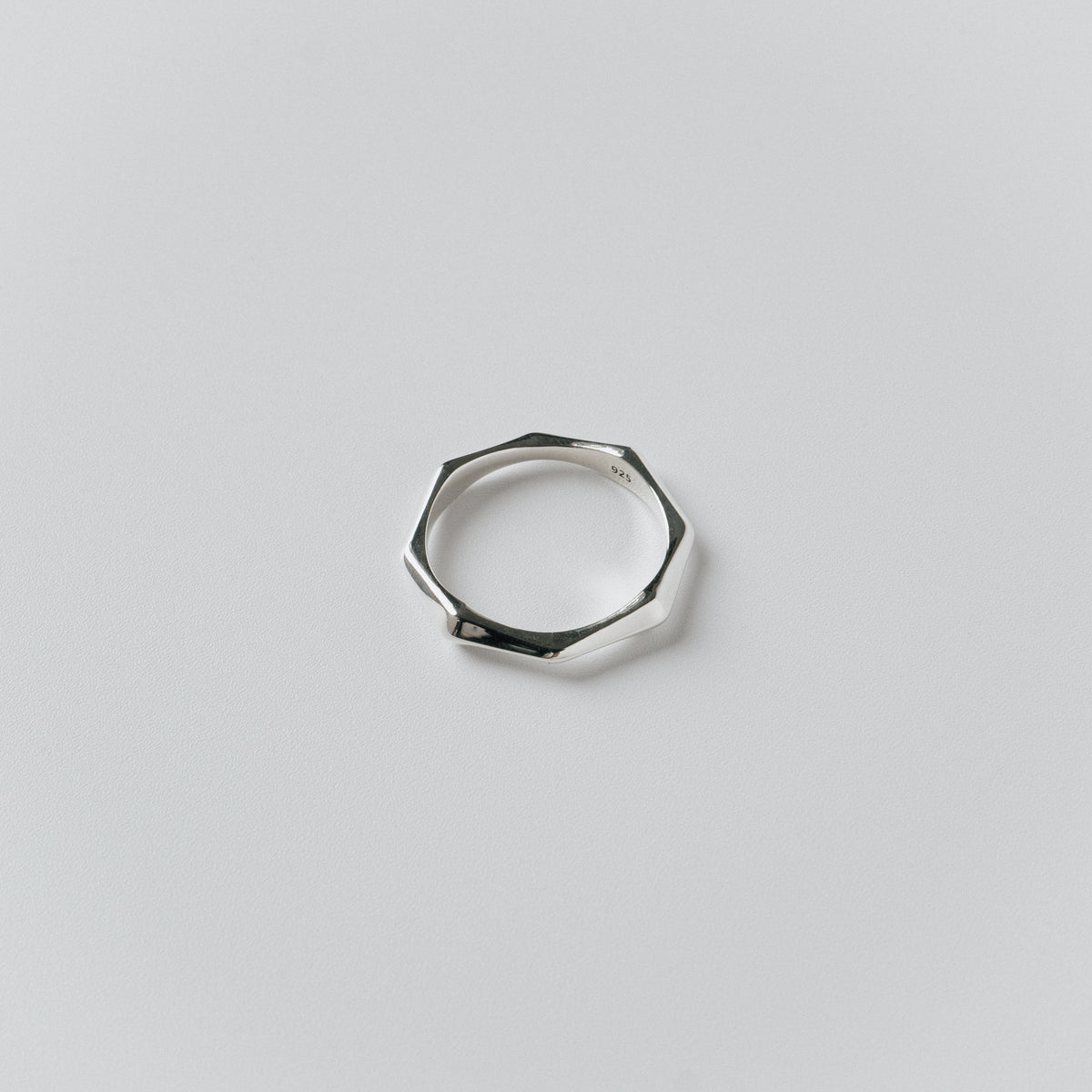 OCTAGON RING