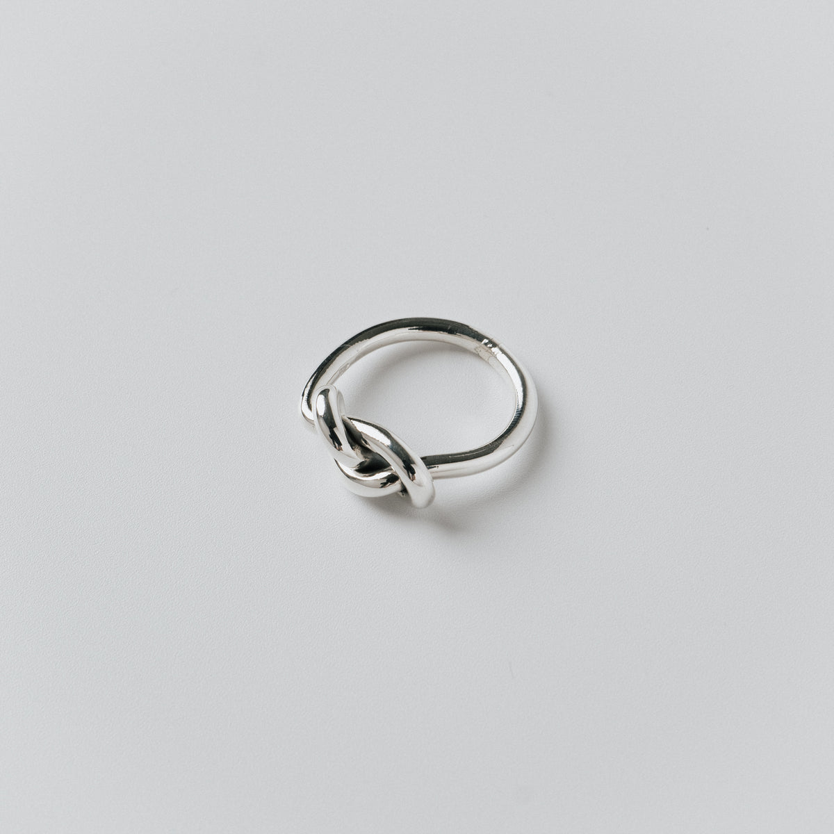 KNOT RING