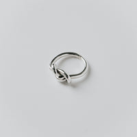 KNOT RING