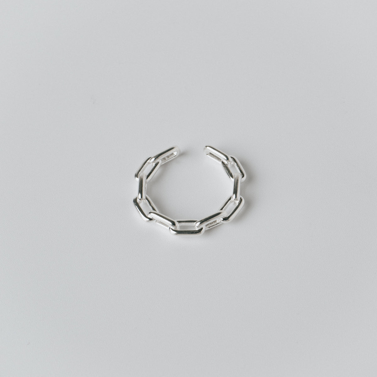 CHAIN ​​MOTIF RING