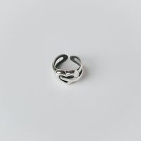 CROSS HEART RING