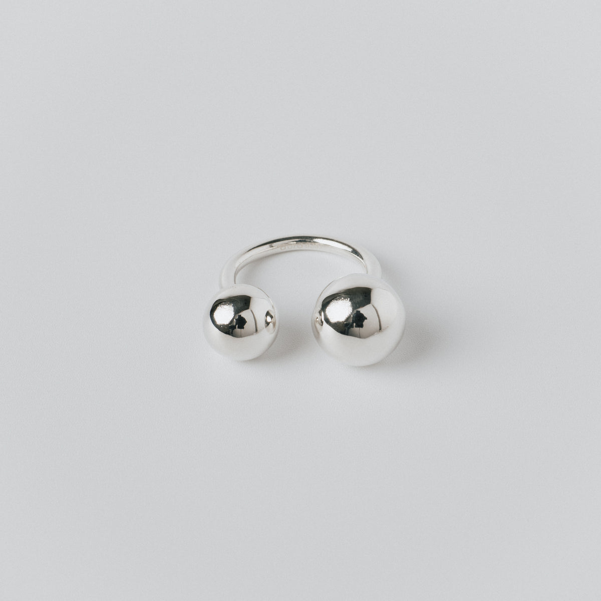 TWO BALL FREE RING