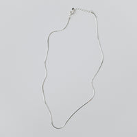 SNAKE CHAIN ​​NECKLACE / SILVER