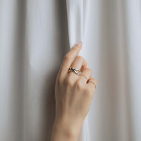 TWIST THIN RING