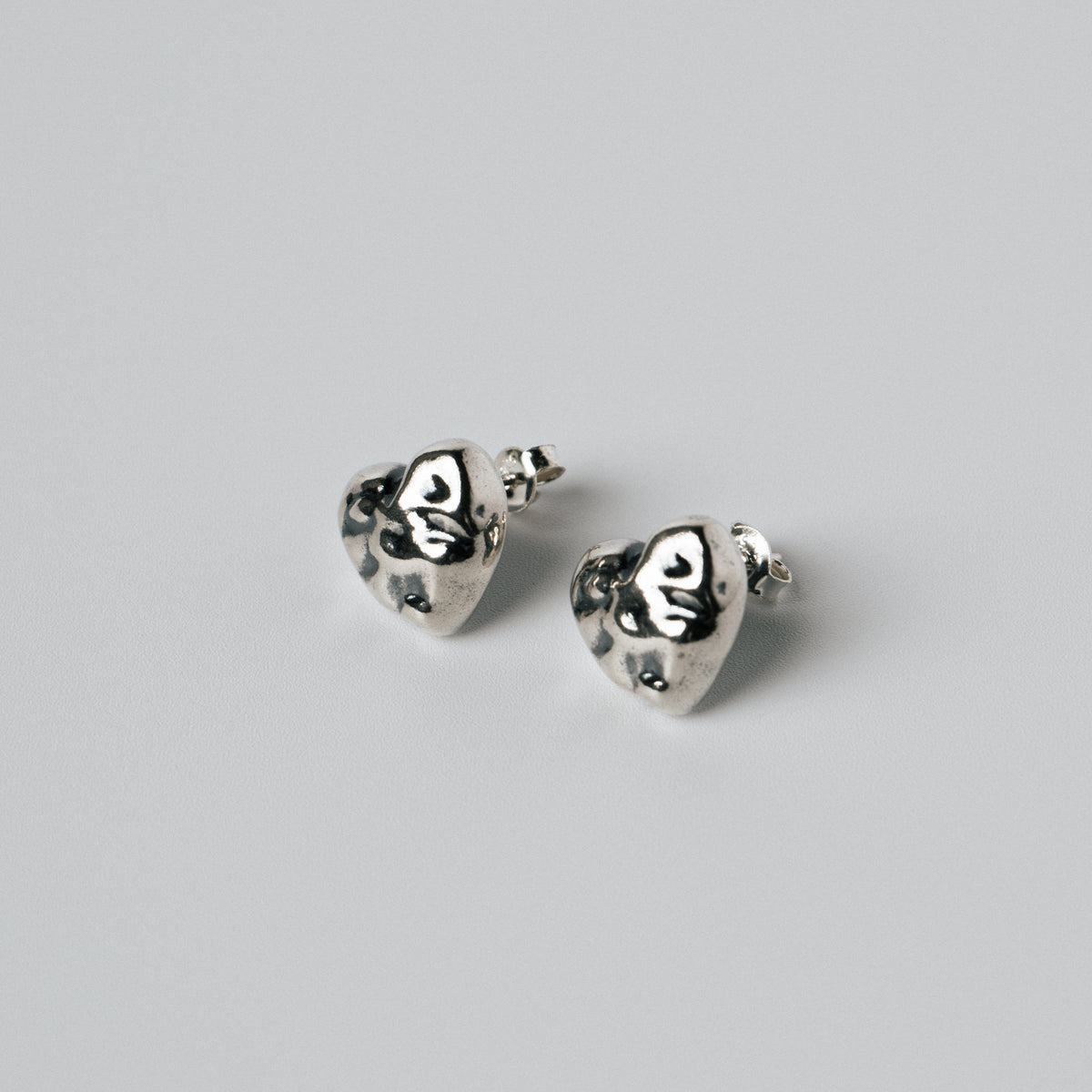 VINTAGE HEART PIERCE