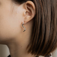 Asymmetric line pierce