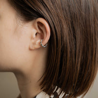 WAVE LINE EAR CUFF