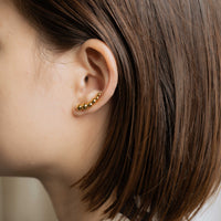 BALL LINE EAR CUFF / GOLD