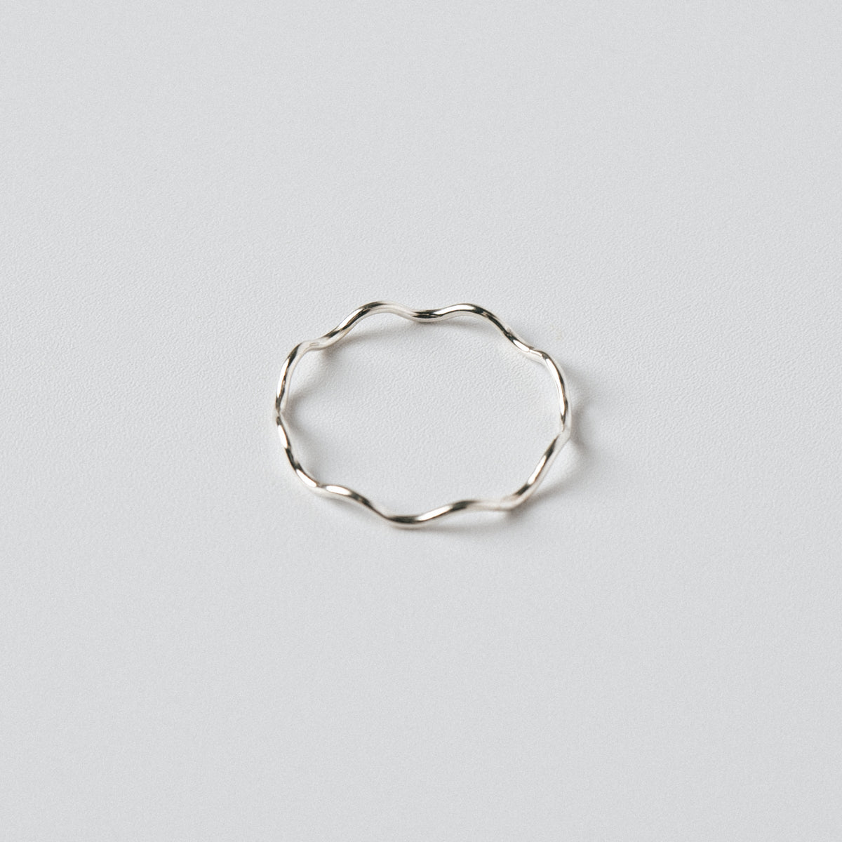 WAVE THIN RING