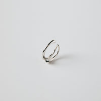 Cut out ring cuff