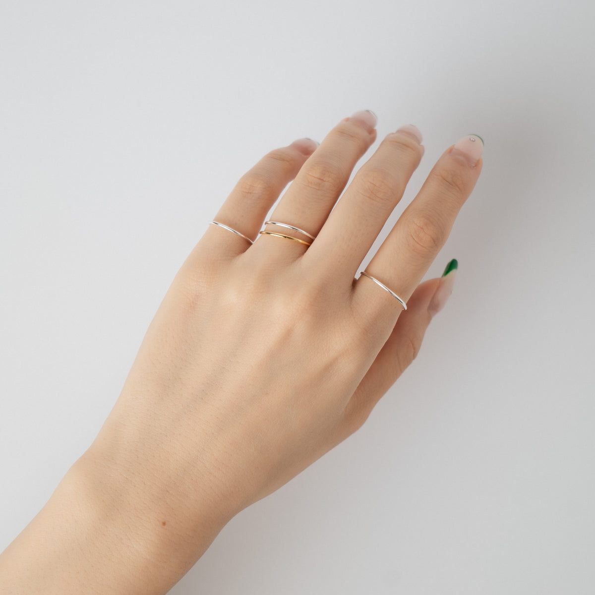 SIMPLE THIN RING / SILVER