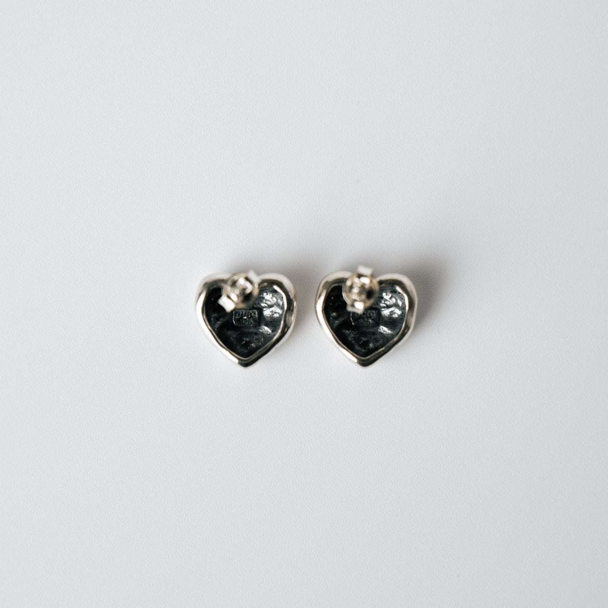 VINTAGE HEART PIERCE