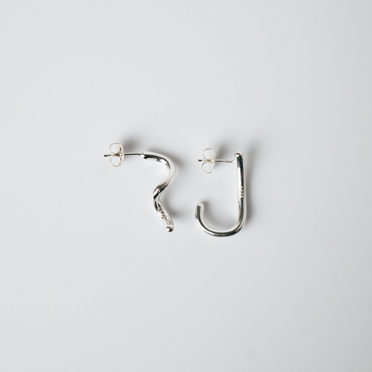 Asymmetric line pierce