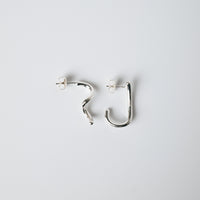 Asymmetric line pierce