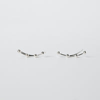 SMALL BALL LINE EAR CUFF / SILVER