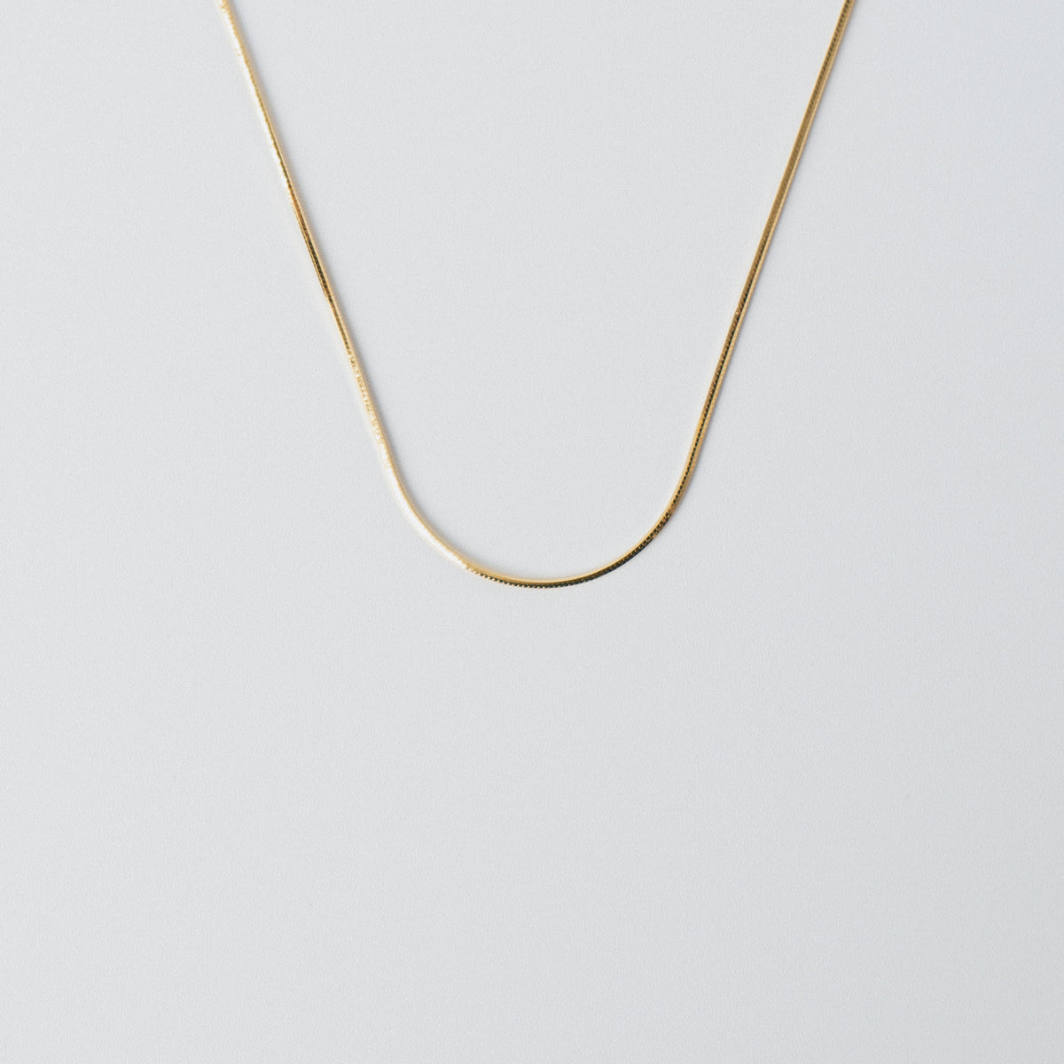 SNAKE CHAIN ​​NECKLACE / GOLD